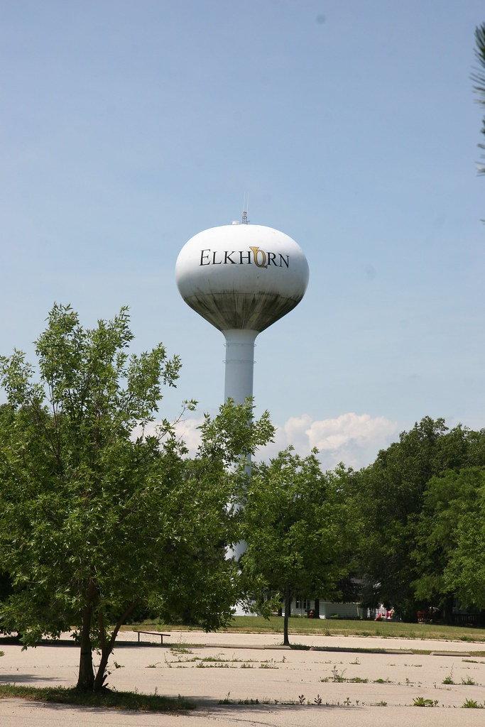 IMG_8313 Elkhorn water tower with horn Sharon & Jerry Adkisson Flickr