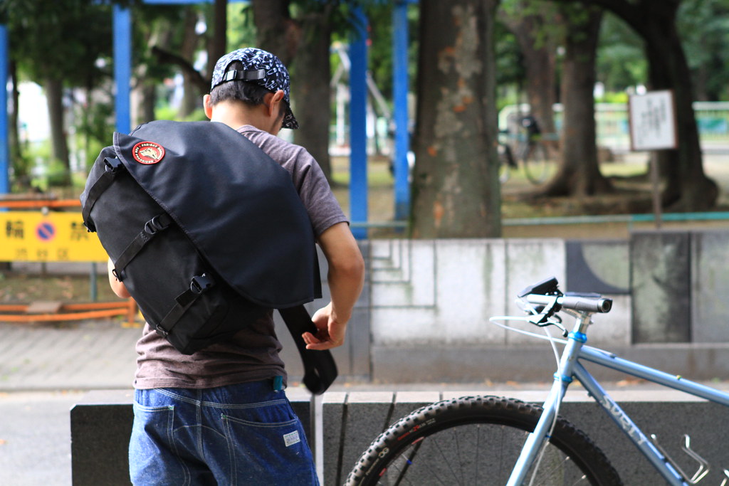 Flickriver Photoset '*FREIGHT BAGGAGE* sling messenger bag (L/black
