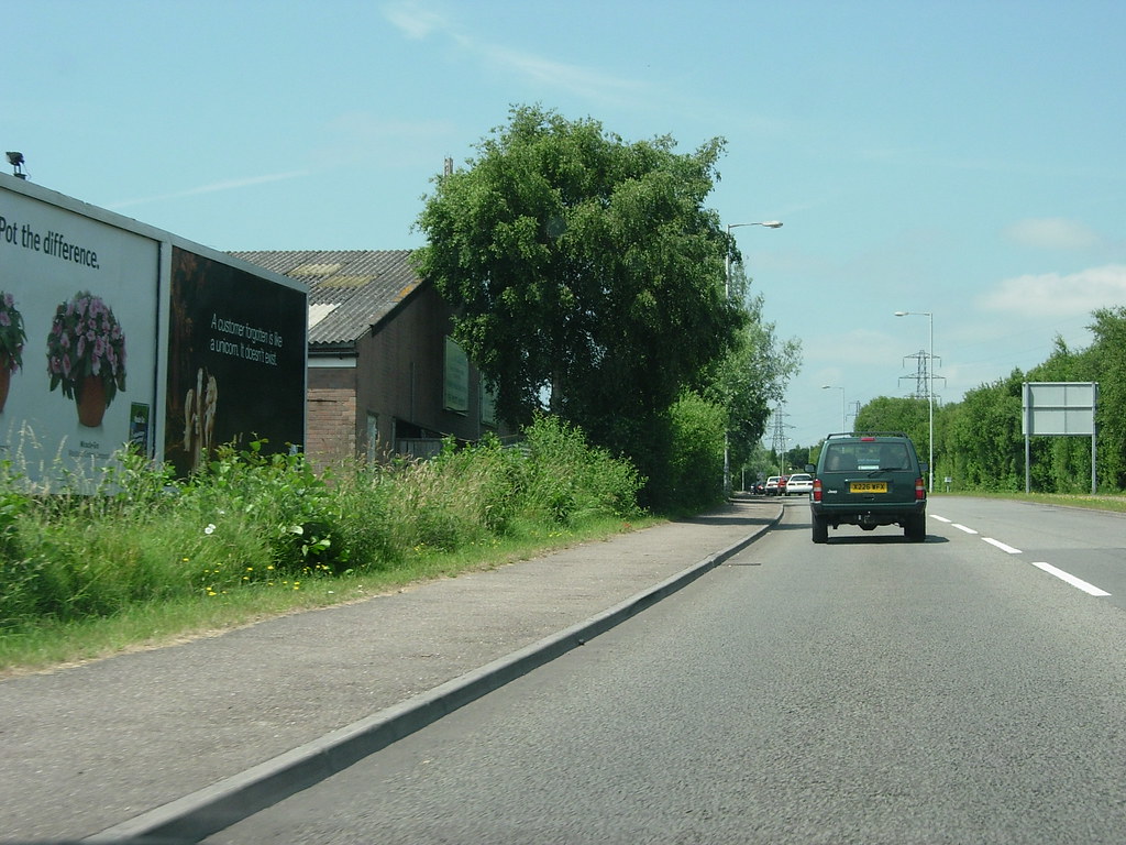 BROADSTONE WAY. POOLE. DORSET. JUNE 2005 BOURNEMOUTH GRANT Flickr