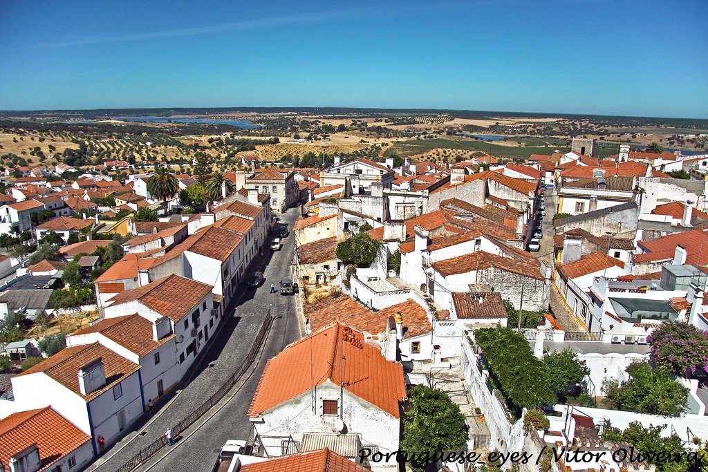 Avis Portugal See where this picture was taken.. [?] Vitor