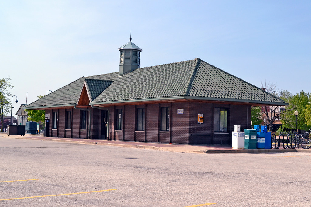 Metra Bensenville Station MDW mbernero Flickr