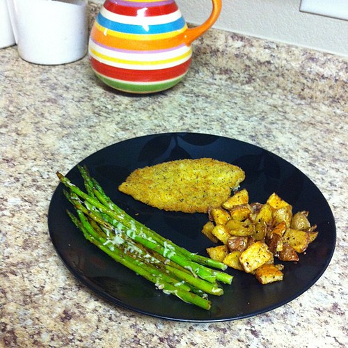 Parmesan encrusted tilapia, asparagus, and pantry potatoes… Flickr