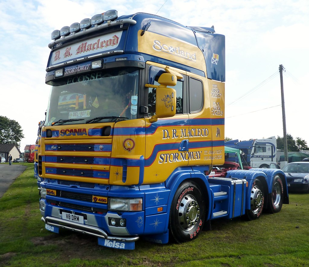V8 DRM DR MacLeod, Scania 480 164L, Truckfest Scotland 201… Flickr