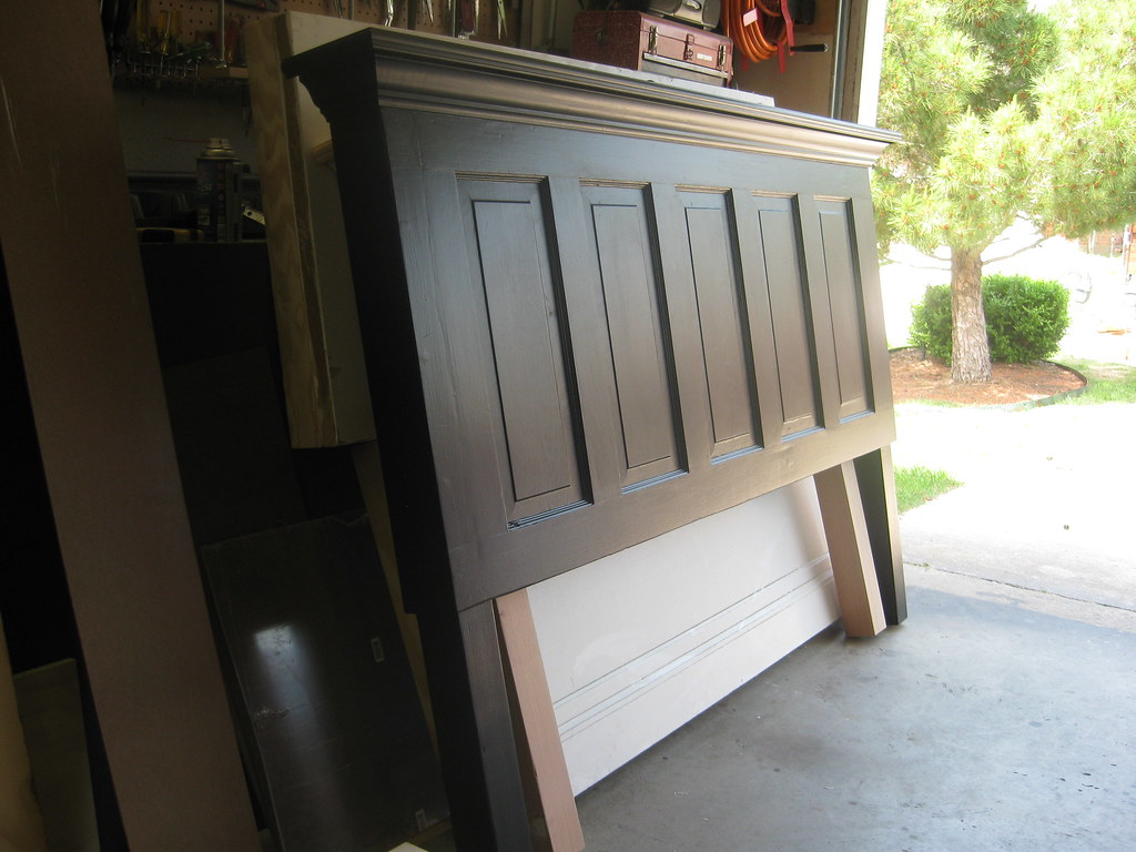 A door can also double as a bulletin board in a home office. flickr