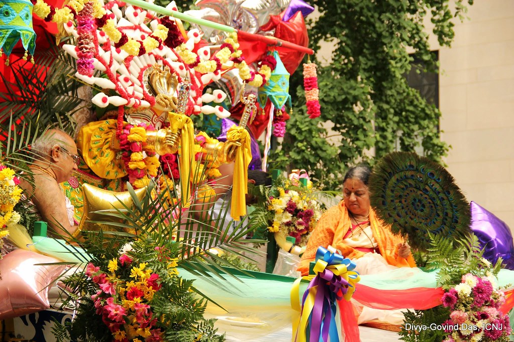 ISKCON, New York Rath Yatra (166) DivyəGovind Das Flickr