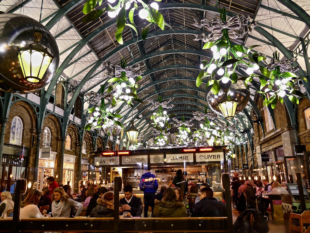 Jamie Oliver's Christmas at Covent Garden The halls are de… Flickr