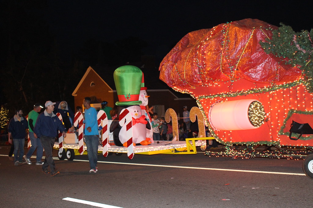 2016 Greater Valdosta Community Christmas Parade 135 Flickr