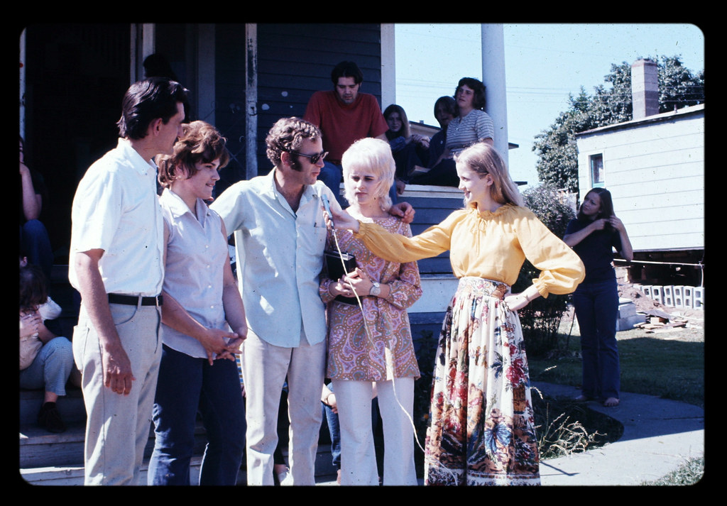 Children of God with Jesus people House of Amos 19701… Flickr