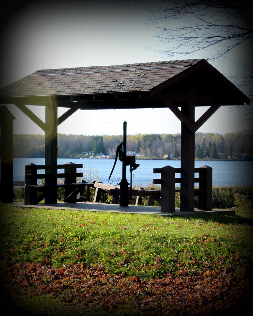Nelson Lake Water Pump Hayward Wisconsin Nelson Lake Water… Flickr