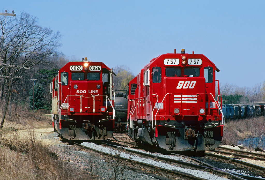 Soo Line at Sabula Freshly repainted Soo Line SD402 No. 7… Flickr