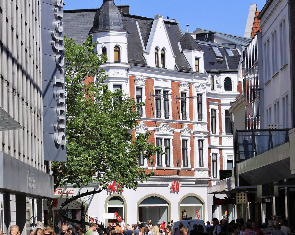 Bielefeld Bahnhofstraße Marktpassage eine der großen E… Flickr