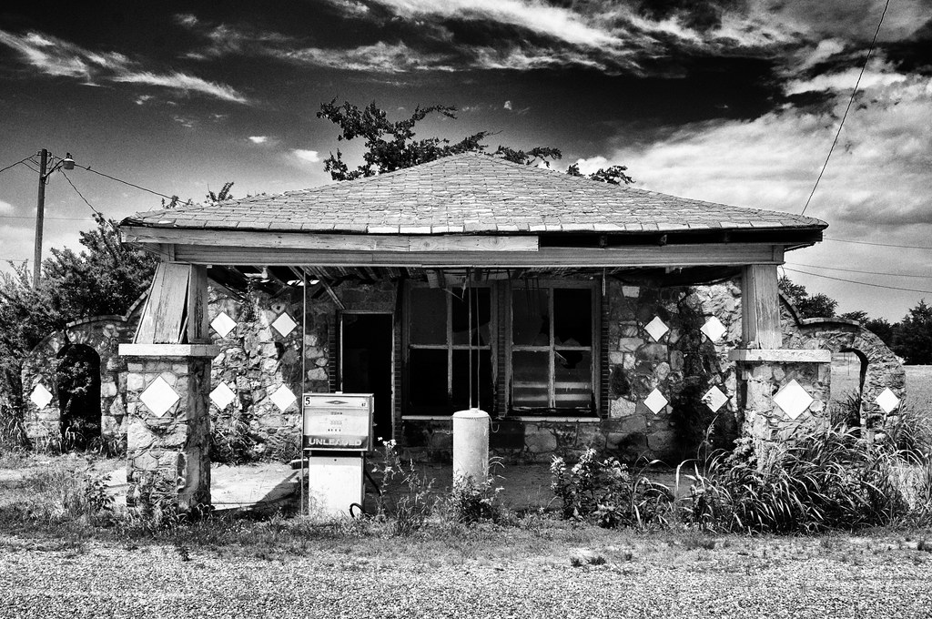 Lehigh Gas Station Lehigh, OK The price on the gas pump is… Flickr