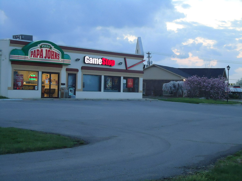 Cherrywood Place LaGrange Papa Johns and Game Stop nea… Flickr