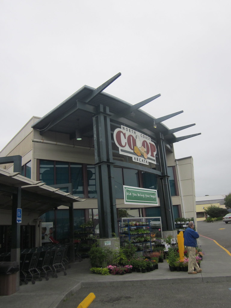 Arcata Coop Barnirvana Esteban Flickr