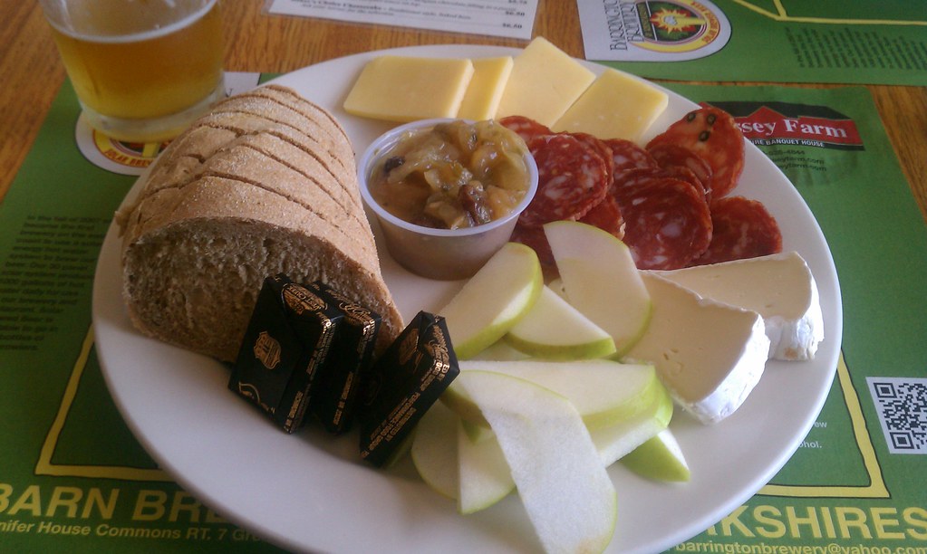 Plowman's Lunch Barrington Brewery & Restaurant Great … Flickr