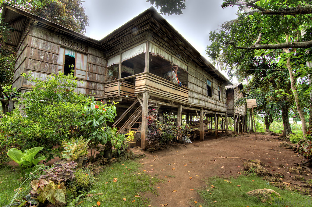House of Lolo Peding A 70year old house built after the l… Flickr