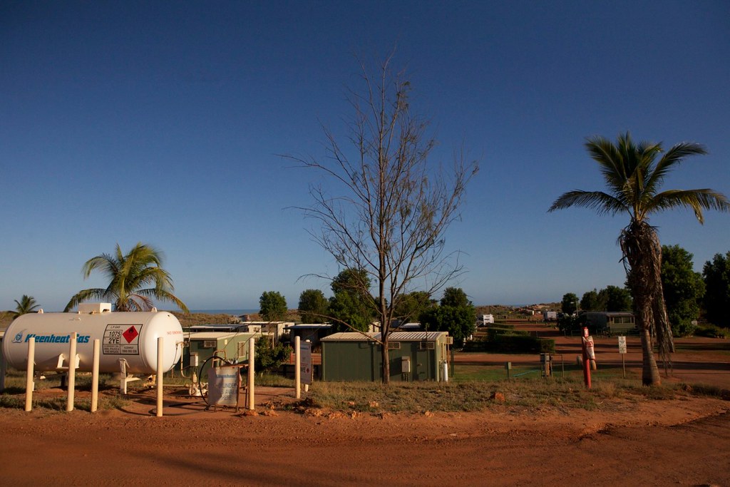 Eighty Mile Beach Camp A short overview of the Eighty Mile… Flickr