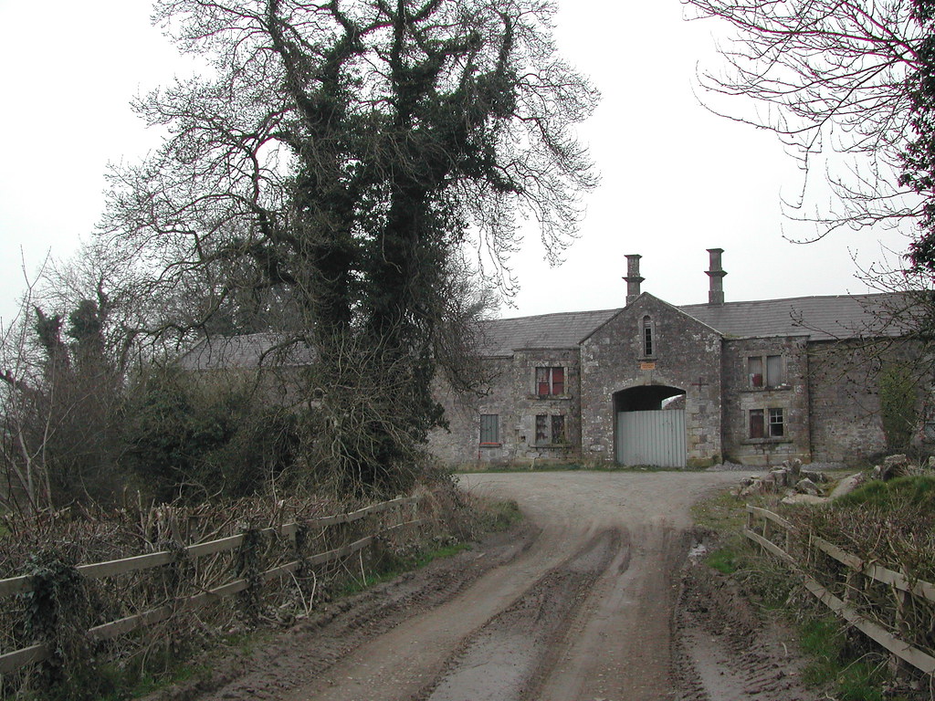 P3 Aghenis Castle Farm, Aughnacloy Rd., Caledon 2530… Flickr