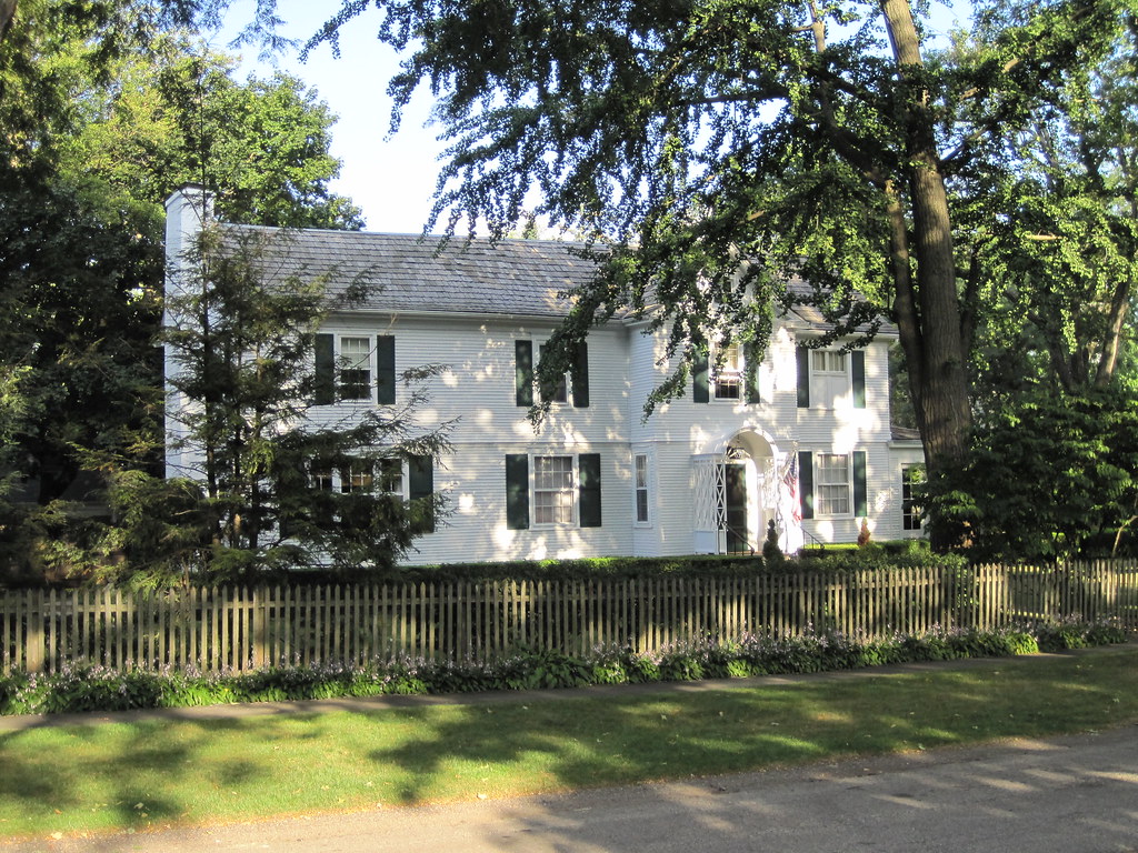 455 Oakwood Avenue 454 Oakwood Avenue in the VineOakwood… Flickr