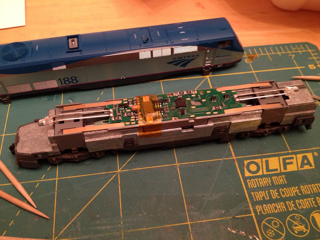 Kato P42DC Decoder Install Here's a "wide shot" of the com… Flickr