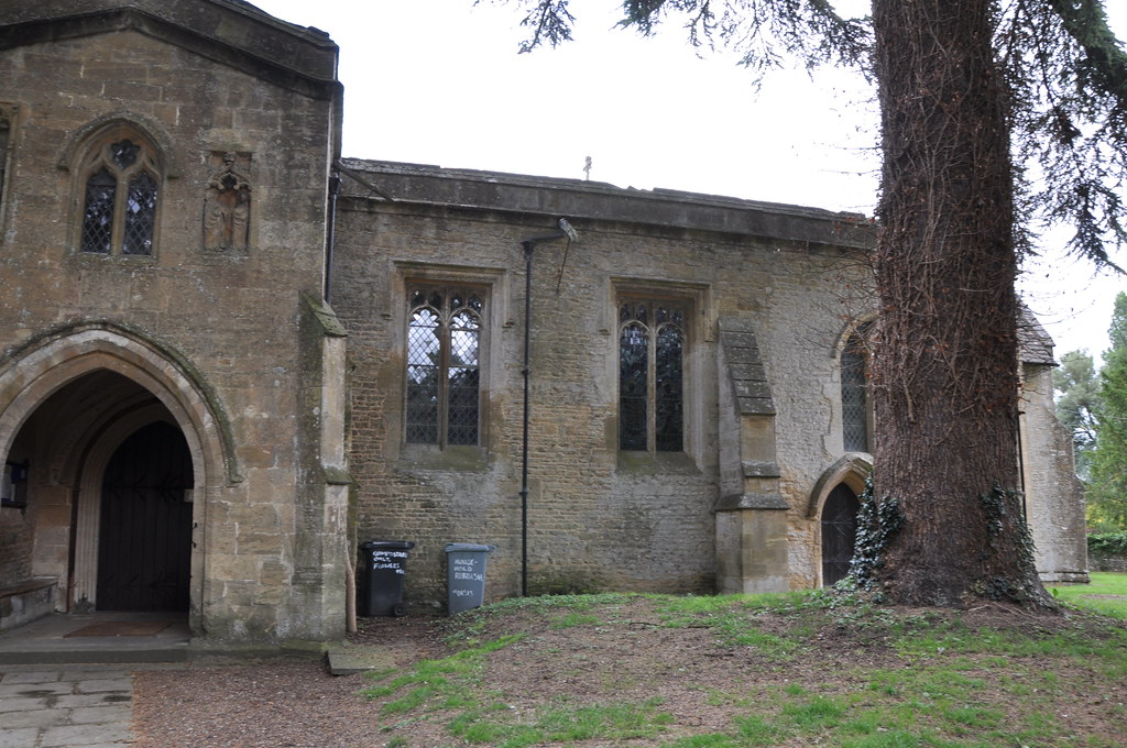ShiptonunderWychwood405 C14 South porch Shipton is on t… Flickr