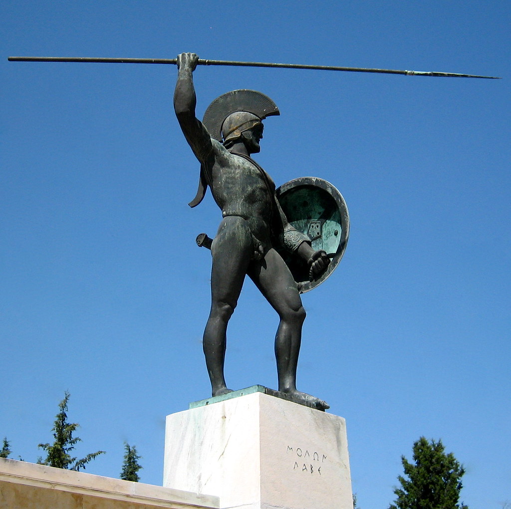Leónidas Leónidas en el monumento de las Termópilas Μολὼν… Flickr