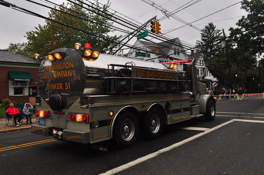Pennington Fire Company Tanker 51 1991 Peterbilt/S&S Triborough