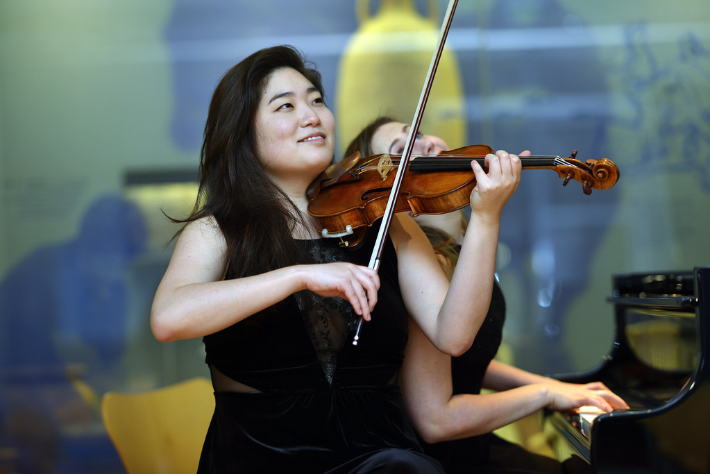 Suyoen Kim Violine & Annika Treutler Klavier 24 Flickr