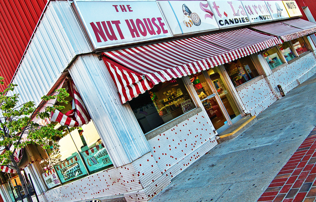 st laurent nut house Taken at St Laurent Nuts and Candy in… Flickr