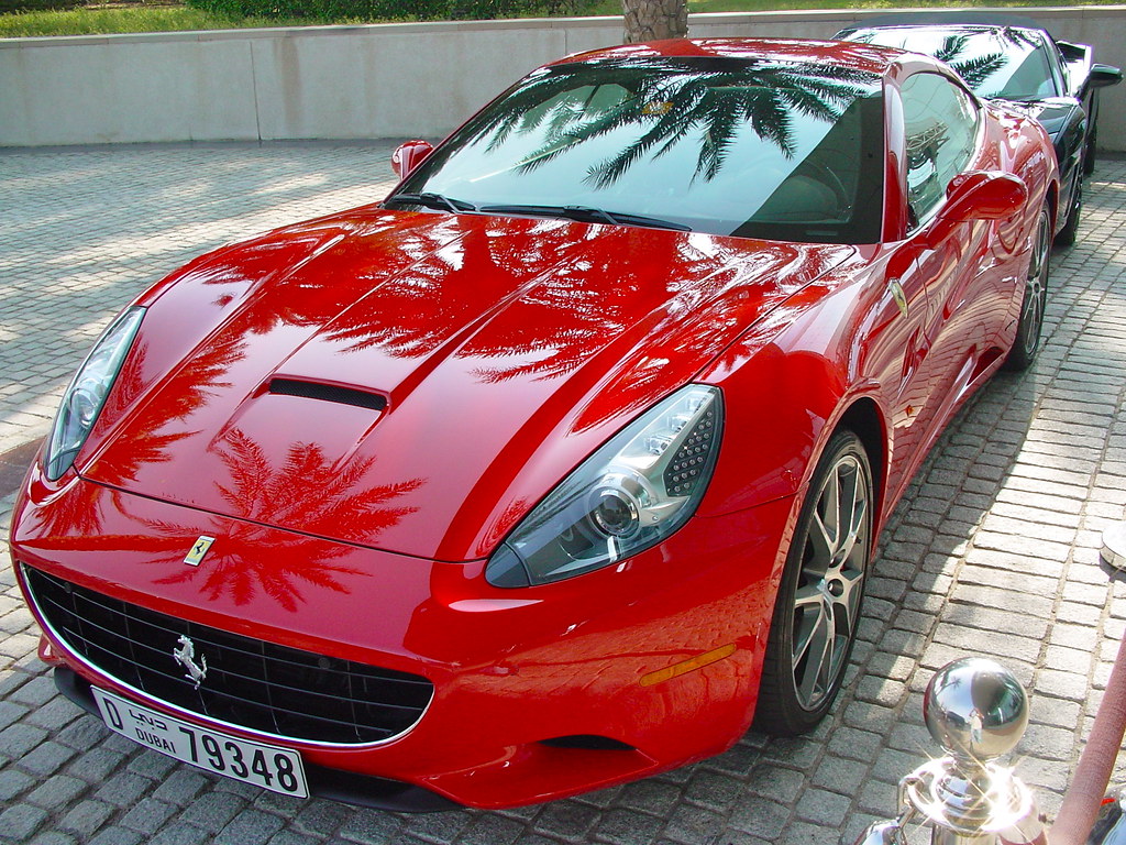 Burj Al Arab courtesy cars tea3man Flickr