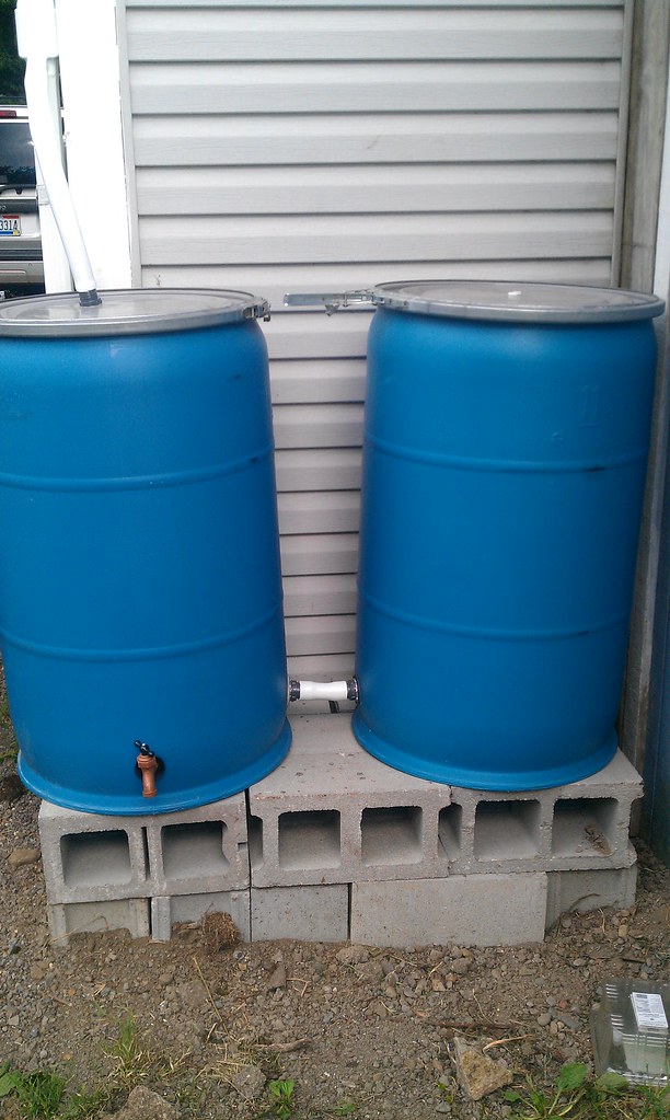 100 Gallon Rain Barrel Barrels on the platform 16 concrete… Flickr