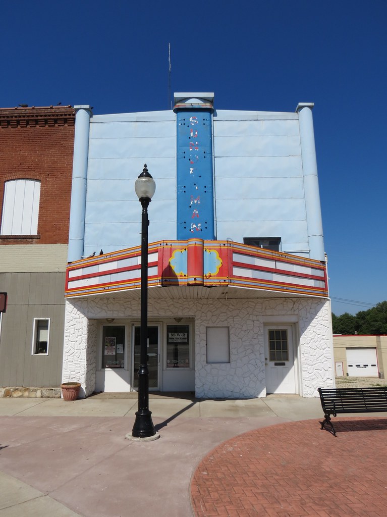 Sunderman Theatre A closed movie theater in Fredericktown,… Brandon