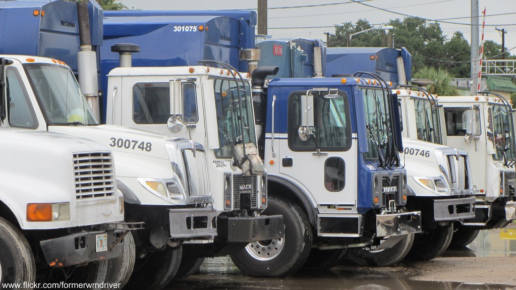 Progressive Waste Solutions Yard in Tampa One of 2 new "Pr… Flickr
