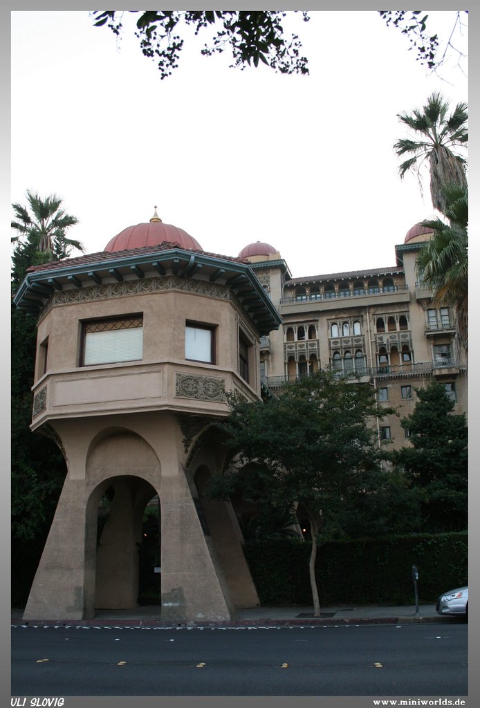 Castle Green The Castle Green Apartments in the old town o… Flickr