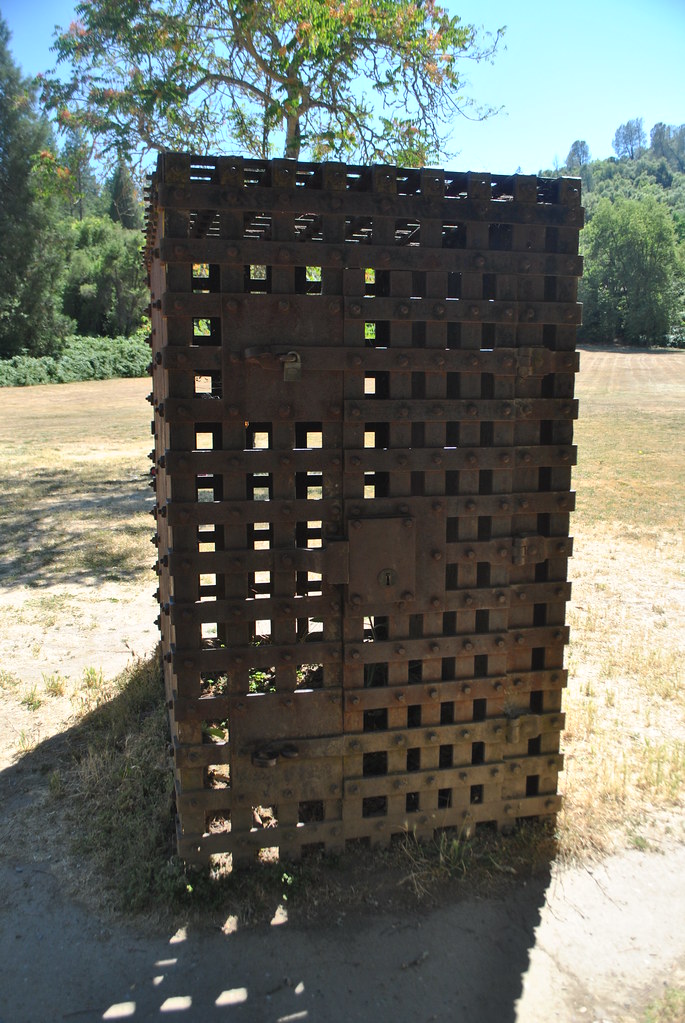 El Dorado County Jail Ruins This metal cell was originally… Flickr