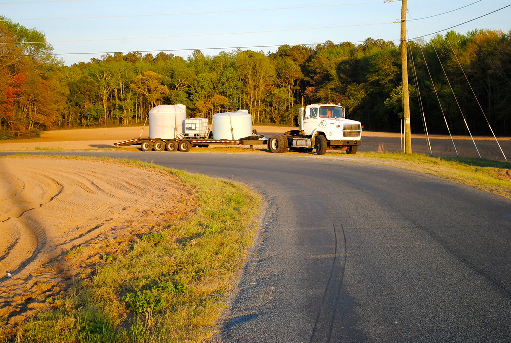 Farm Fields & Equipment Fuel and fertilizer storage tanks.… Flickr