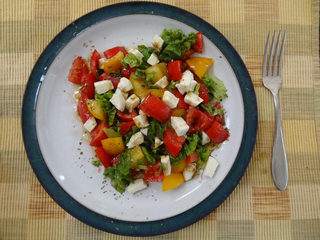 Tomato, Mozzarella, Romaine Salad Tomatos from my garden. … Flickr