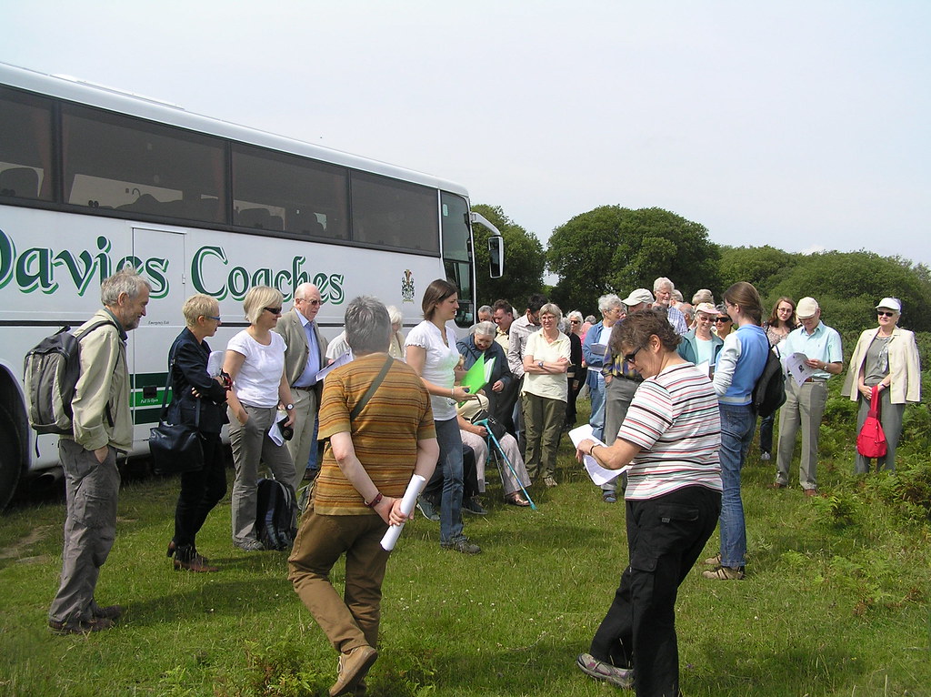 Fairwood Moor The turning to Blackhills Lane. CREW Swansea Flickr