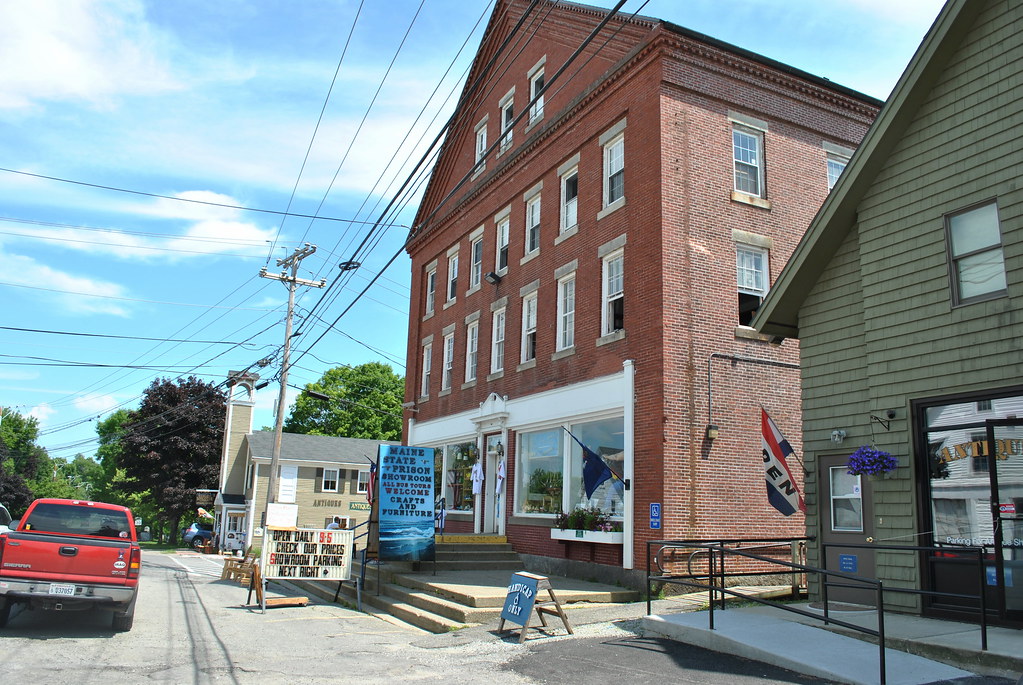 DSC_0834 Maine State Prison Showroom Thomaston, Maine Ian Ligget