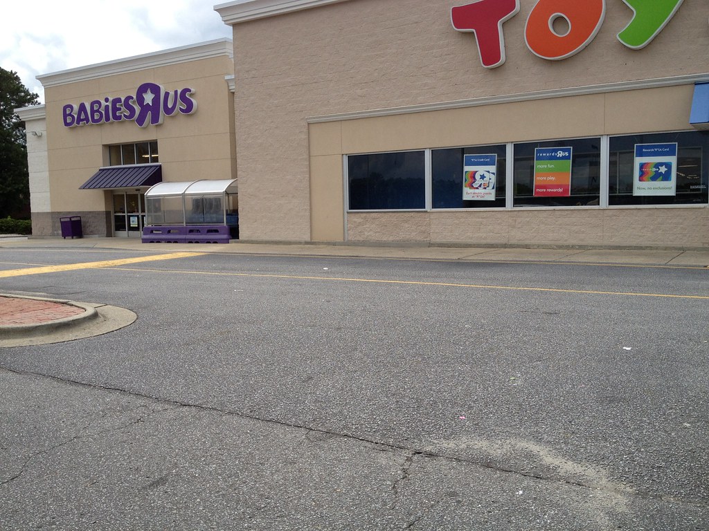 Toys R Us Greenville, NC Mike Kalasnik Flickr
