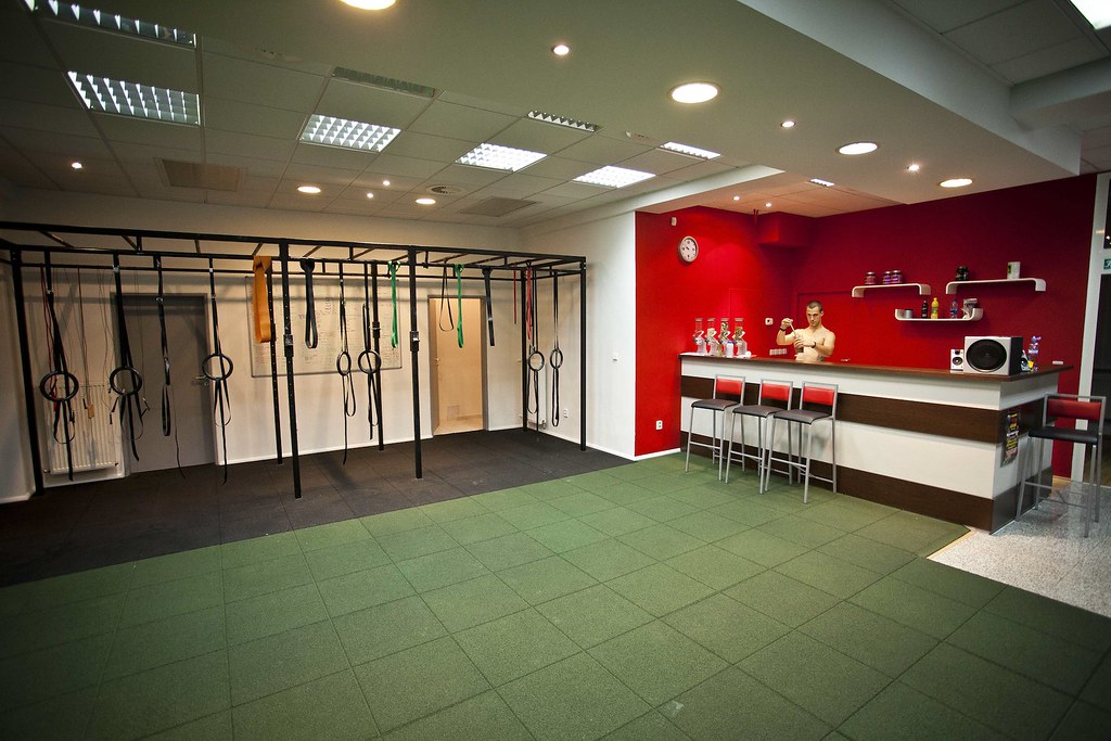 Redroyal CrossFit Gym Karlová Ves Our gym more information… Flickr