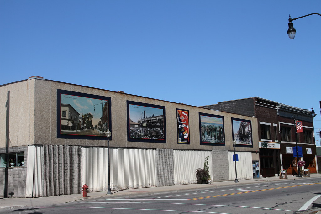 Alpena Michigan, Alpena County MI Post card mural art Bruce Wicks