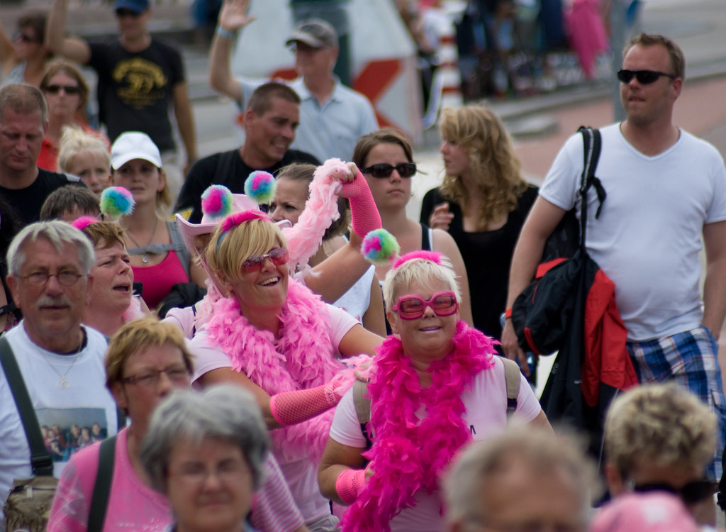 Pink Wednesday Pink Wednesday is the second day of the "Vi… Flickr