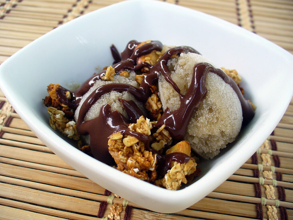 20120620 Banana & Granola Sundae 0001 Oneingredient… Flickr