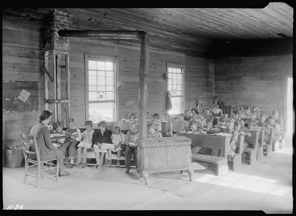 Interior view of Oakdale School near Loyston, Tennessee. F… Flickr