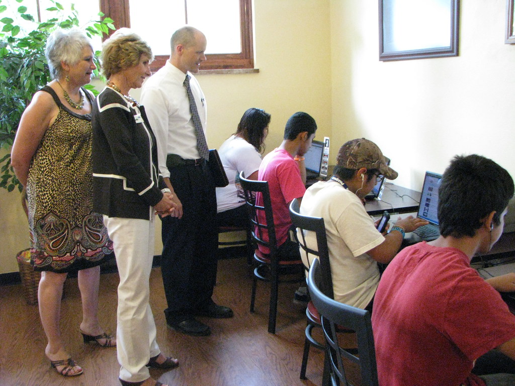 Lib center teen tech1 Fairmont City Library District Libr… Flickr