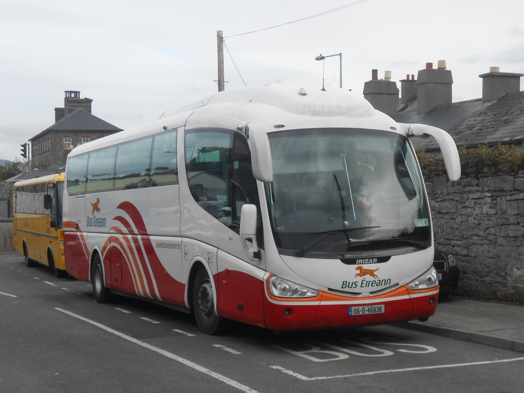 SP61 06D46836 SP61 In Sligo Bus Station 09/10/15 Colm's Bus