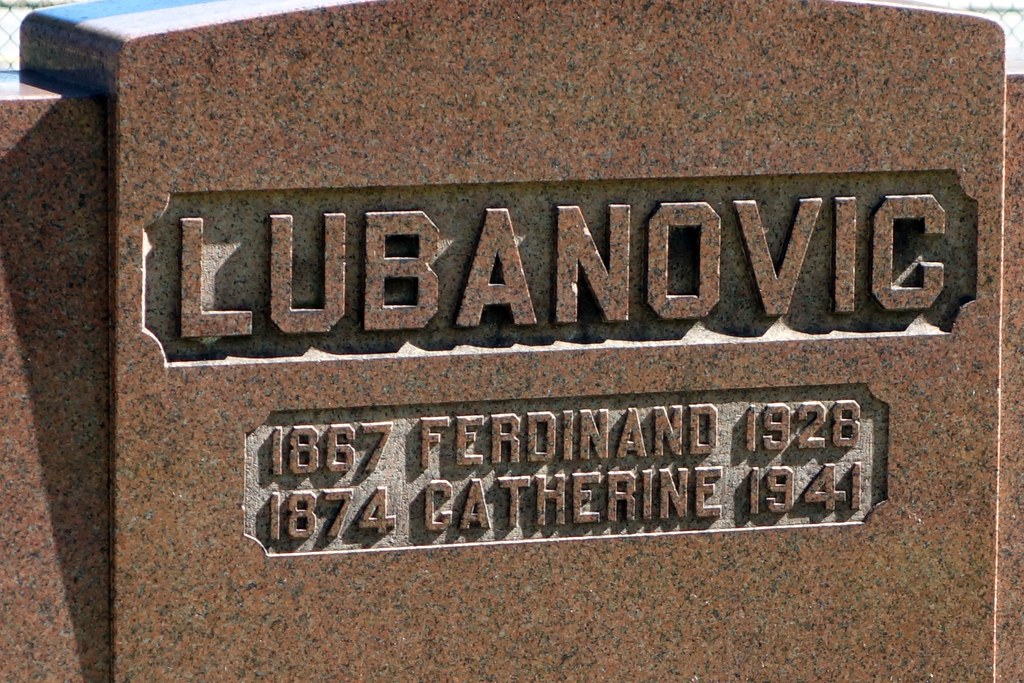 Calvary Cemetery, Youngstown, OH Mike Steele Flickr