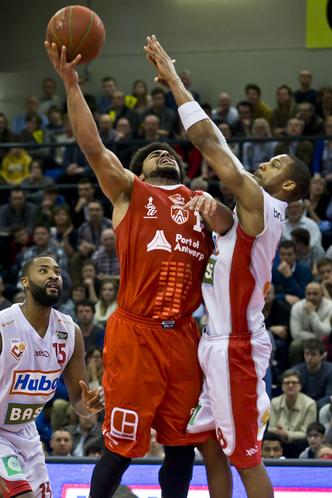 Basketbal / HUBO Limburg United Port of Antwerp Giants Flickr
