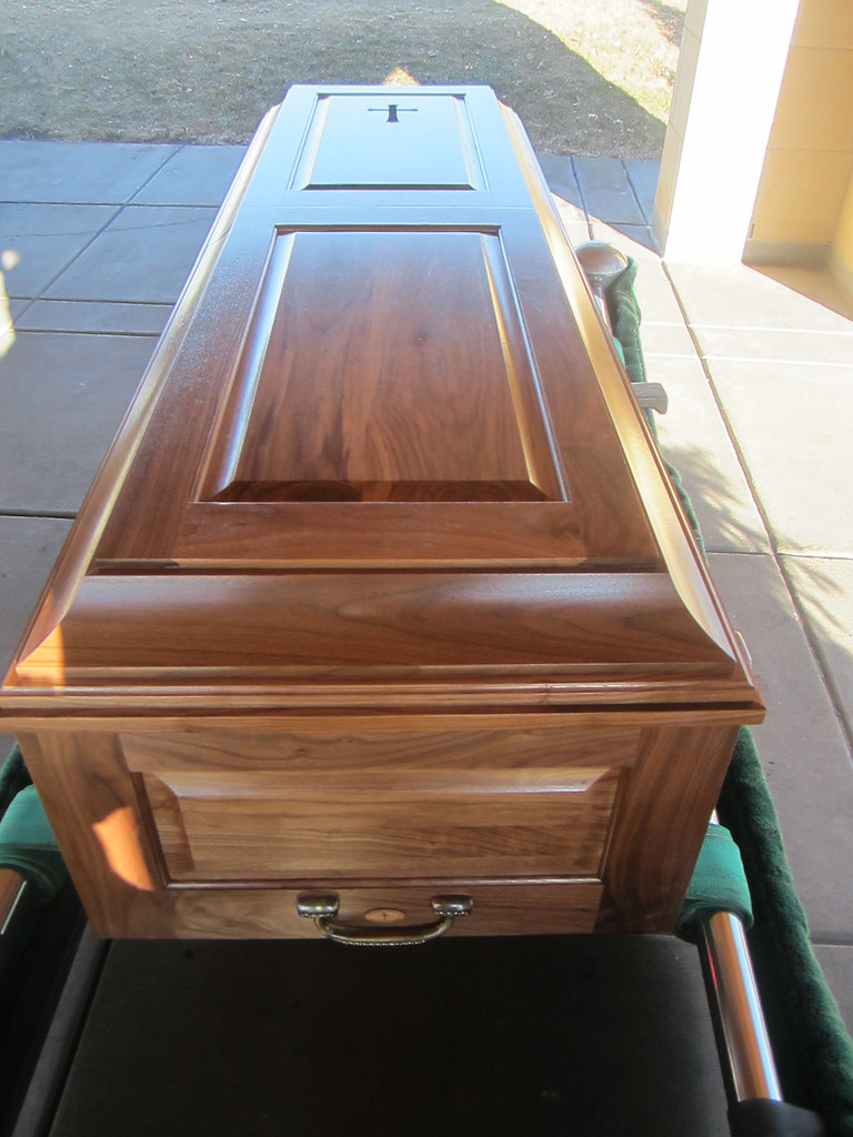 Dad's Trappist Monk Casket My Dad wanted a simple casket t… Flickr